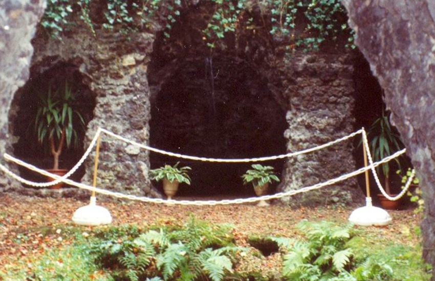 The Grottoes